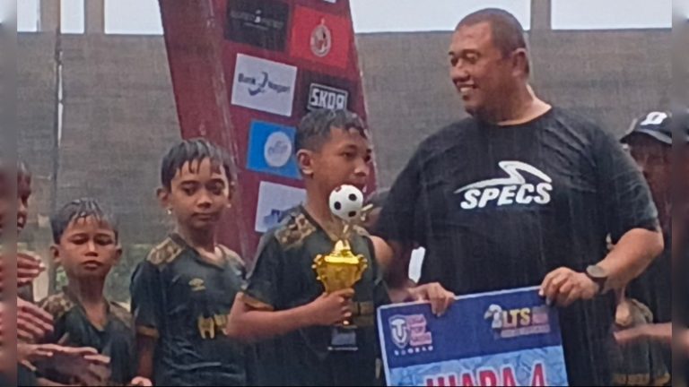 Ketua Panitia Festival Sepakbola Renol Fadli(Foto:Istimewa)